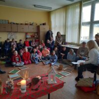 Cała Polska czyta dzieciom. W krainie baśni