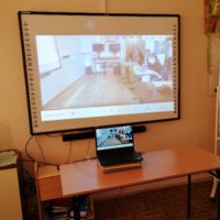 Uczniowie biorący udział w międzyszkolnym programie "Poznaj mnie, moje miasto i ciekawe okolice"