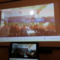 Uczniowie biorący udział w międzyszkolnym programie "Poznaj mnie, moje miasto i ciekawe okolice"