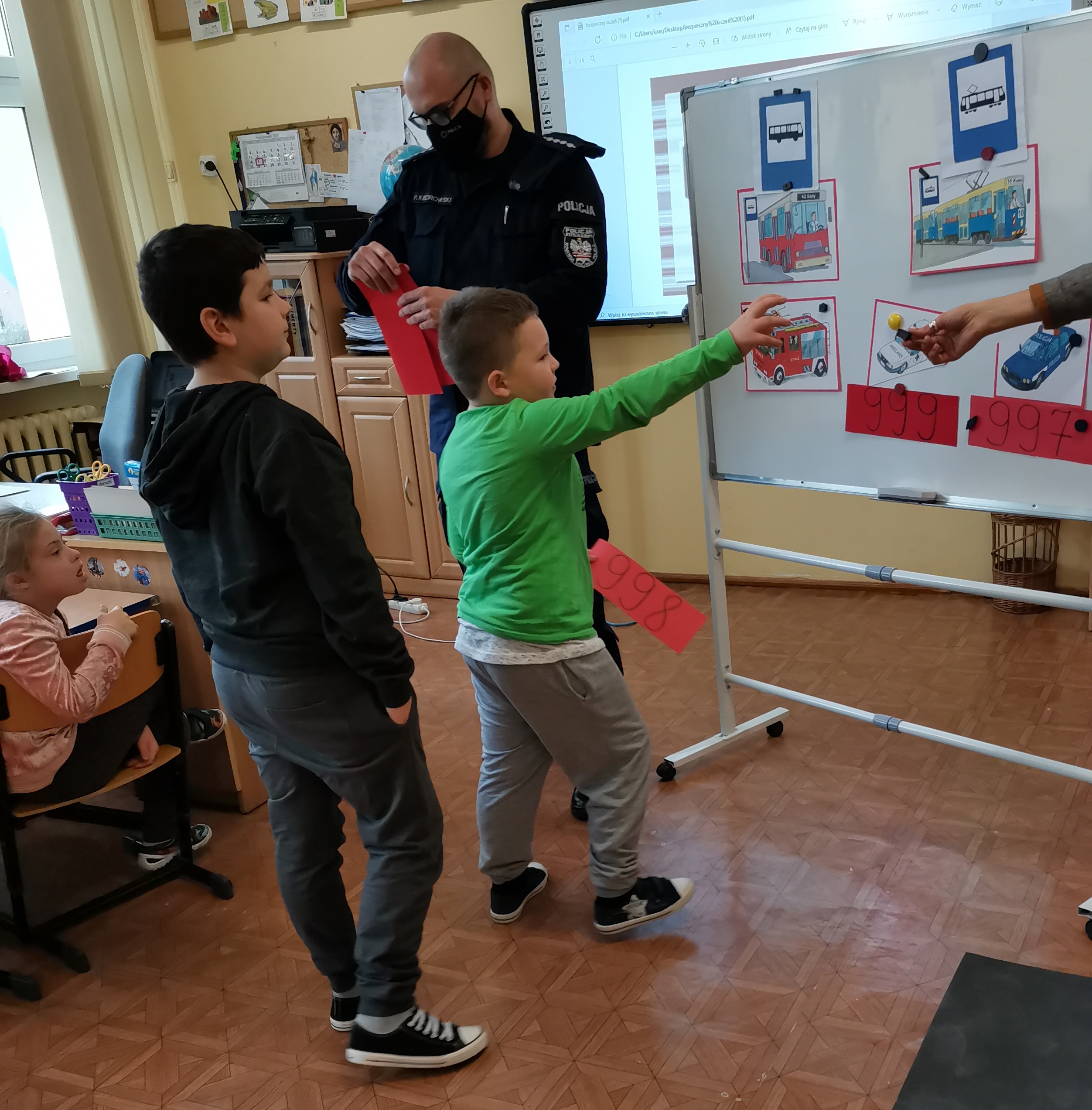 Bezpieczny uczeń - bezpieczna droga do szkoły