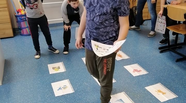 Dzień postaci z bajek - kodowanie