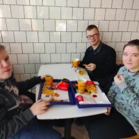 Podchodzisz moją samotność