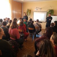 Walka z wulgaryzmami – wizyta policjantów w szkole