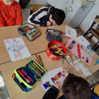 Bądź jak super brat, nie puszczaj wulgaryzmów w świat