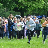 SZESNASTY REGIONALNY MITYNG W BIEGACH PRZEŁAJOWYCH OLIMPIAD SPECJALNYCH