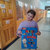 Bądź jak super brat, nie puszczaj wulgaryzmów w świat