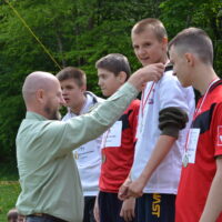 SZESNASTY REGIONALNY MITYNG W BIEGACH PRZEŁAJOWYCH OLIMPIAD SPECJALNYCH