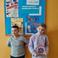 Bądź jak super brat, nie puszczaj wulgaryzmów w świat