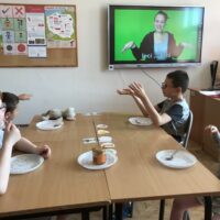 Mali-Agenci-Dzien-Pszczol