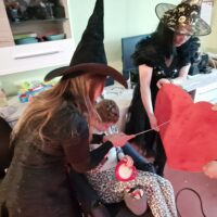 KOCHAJCIE CZAROWNICE