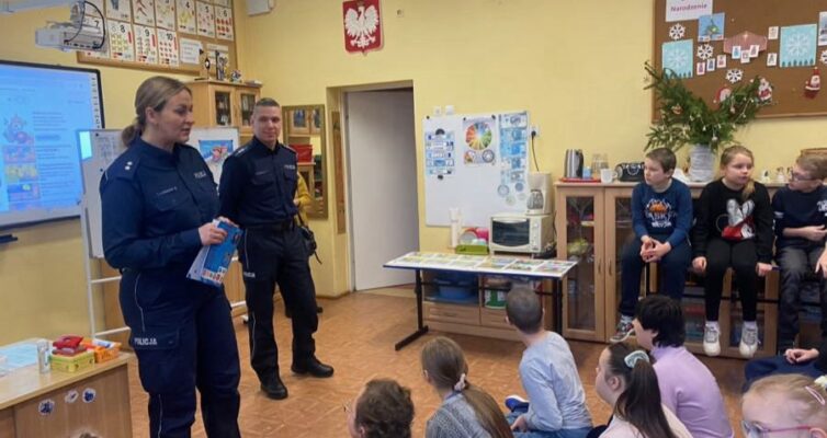 Spotkanie z policjantami „Bezpieczne ferie”
